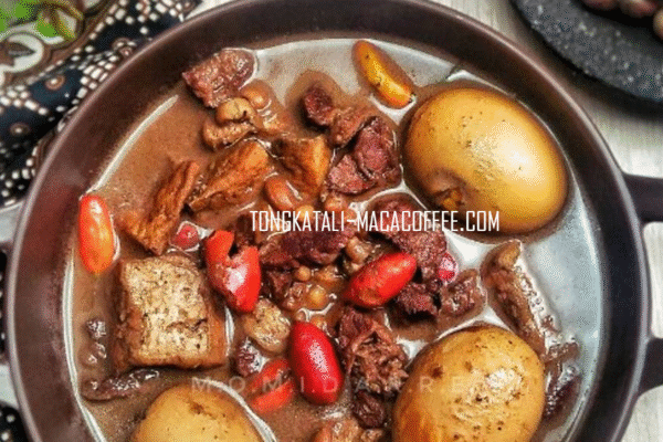 Brongkos Daging Sapi: Hidangan Kaya Rasa dari Jawa Tengah tongkatali-macacoffee
